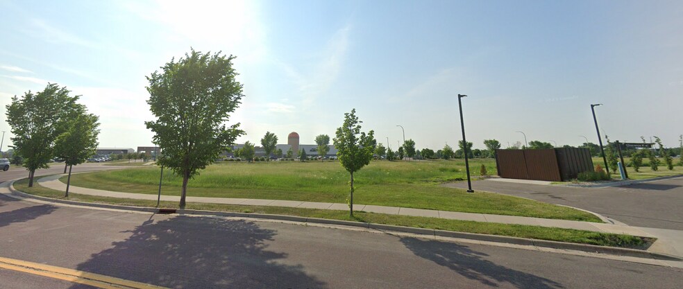 More Photos Of 1841 Premier Dr, Mankato Land For Sale