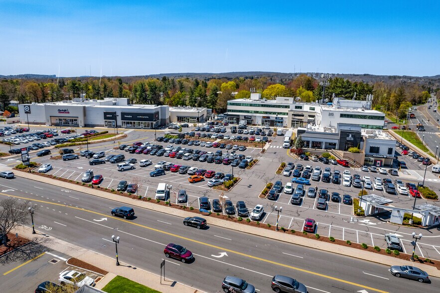 More Photos Of 333 N Main St, West Hartford Unknown For Lease