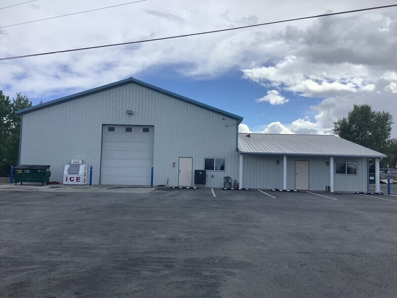 More Photos Of 1006 W Bruneau Ave, Kennewick Warehouse For Lease