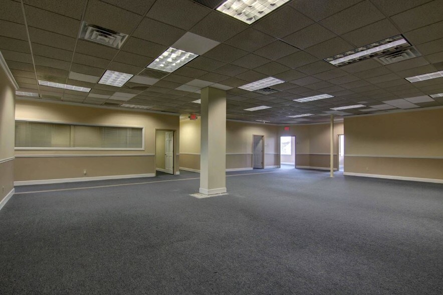 More Photos Of 2375 Wall St SE, Conyers Unknown For Lease