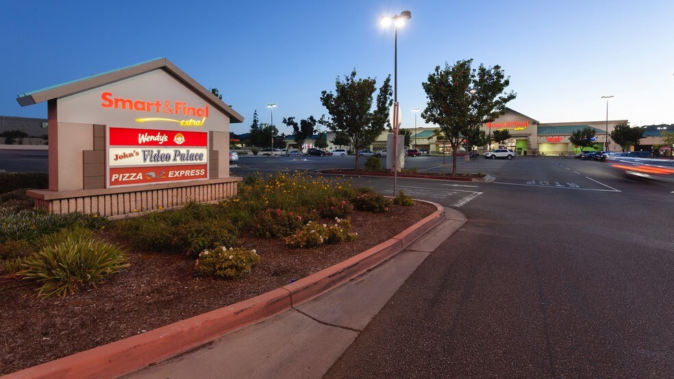 More Photos Of 8200 El Camino Real, Atascadero Supermarket For Sale