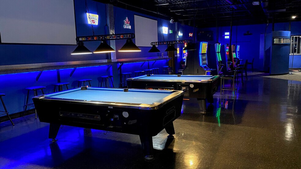 More Photos Of 1105 Arlington St, Winnipeg Storefront Retail Office For Sale