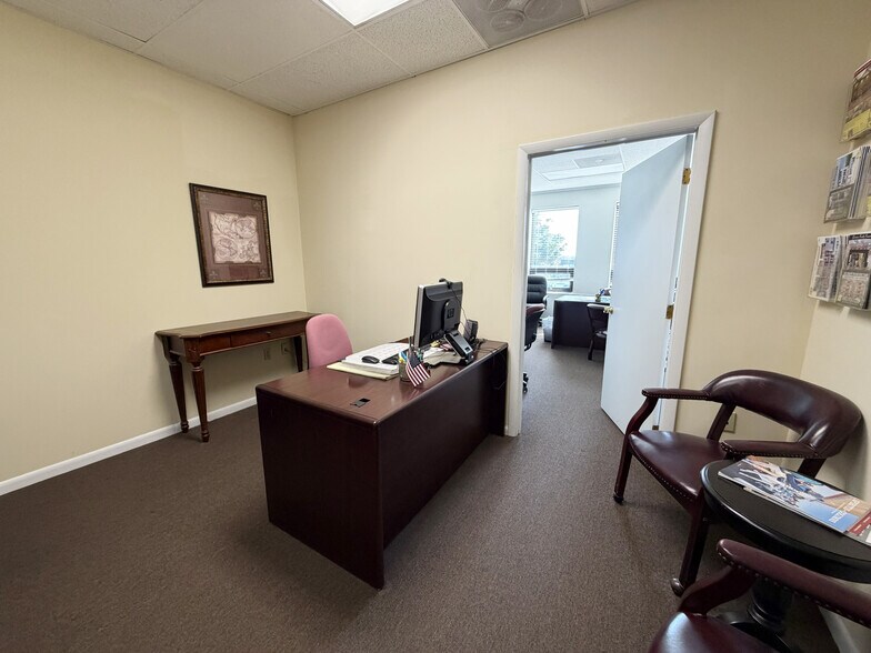 More Photos Of 303-309 S Main St, Bel Air Office For Lease