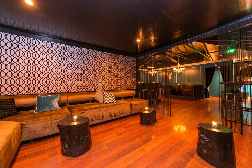 More Photos Of 12223 W Washington Blvd, Los Angeles Restaurant For Lease