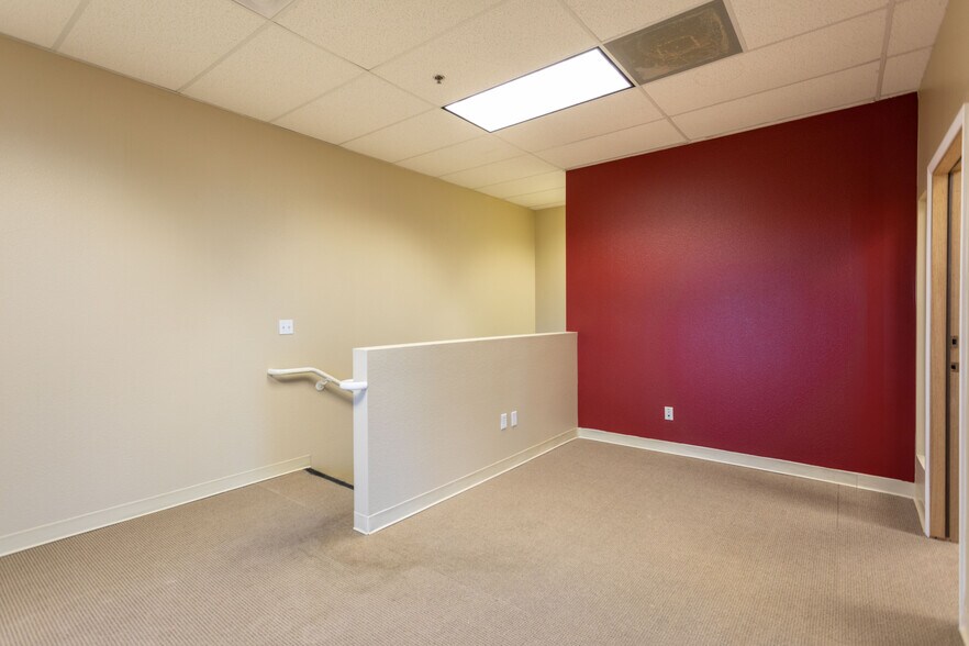 More Photos Of 4750-4794 Duckhorn Dr, Sacramento Research And Development For Lease