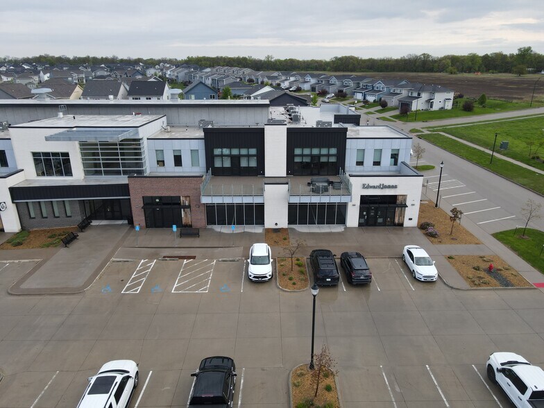 More Photos Of 1220 NE Station Crossing Dr, Grimes General Retail For Lease