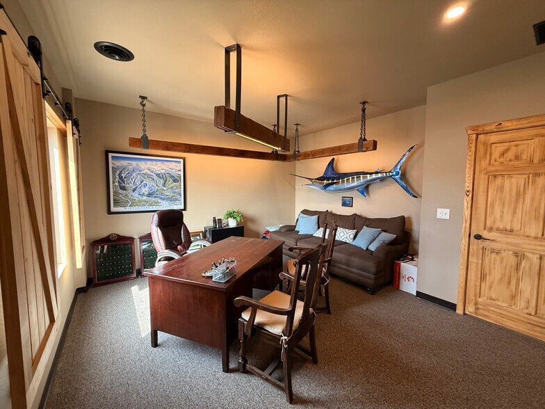 More Photos Of 1415 Selix Grv, Colorado Springs Warehouse For Sale