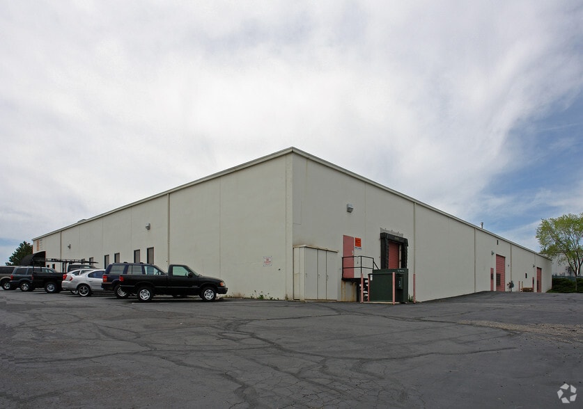 Primary Photo Of 105 E Parr Blvd, Reno Warehouse For Lease