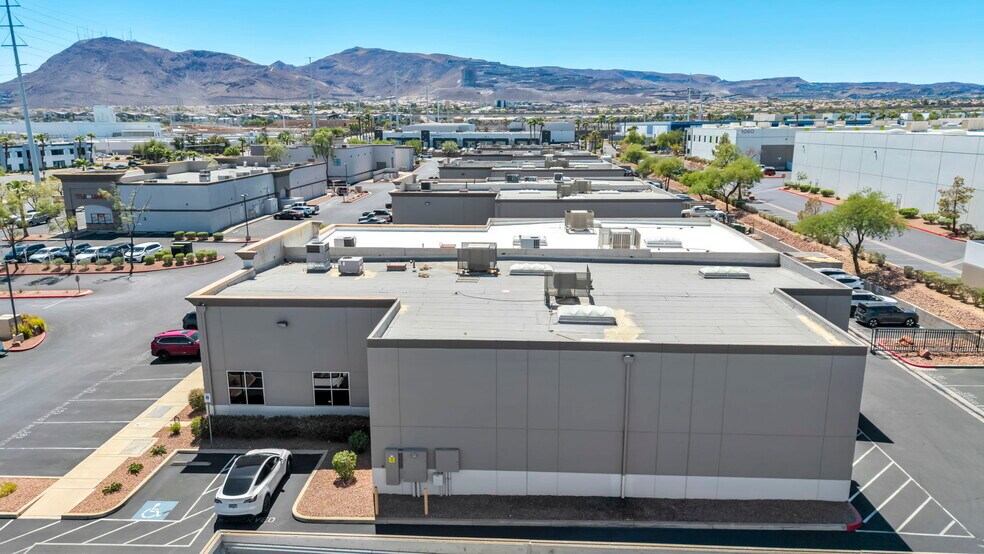 More Photos Of 181 N Gibson Rd, Henderson Warehouse For Sale