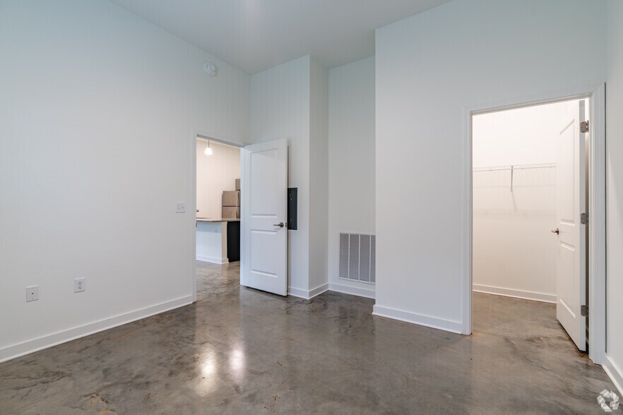 More Photos Of 4815 Market Green Pl W, Lakeland Apartments For Sale