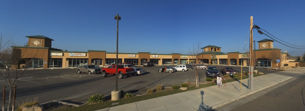 More Photos Of 600 N Prospect St, Porterville Storefront For Lease