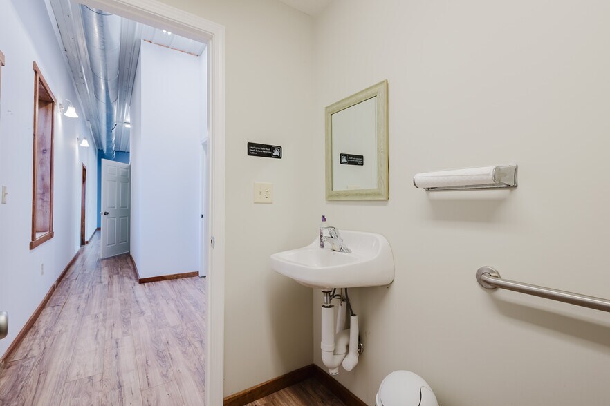 More Photos Of 108 Sage Ct, Rineyville Freestanding For Sale