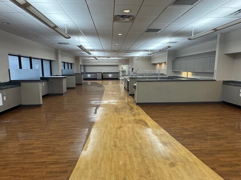 More Photos Of 707 Grand Caillou Rd, Houma Medical For Lease
