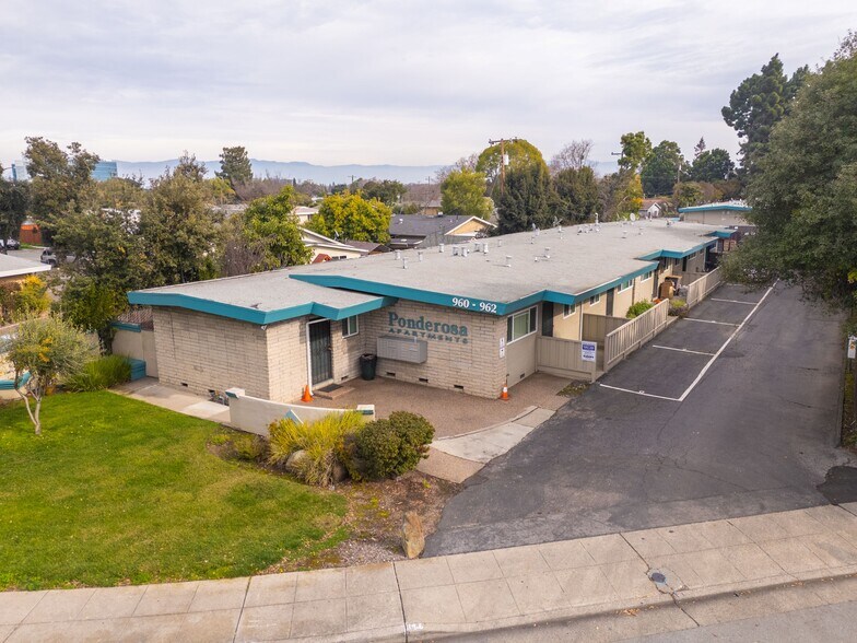 More Photos Of 960-962 W Weddell Dr, Sunnyvale Apartments For Sale