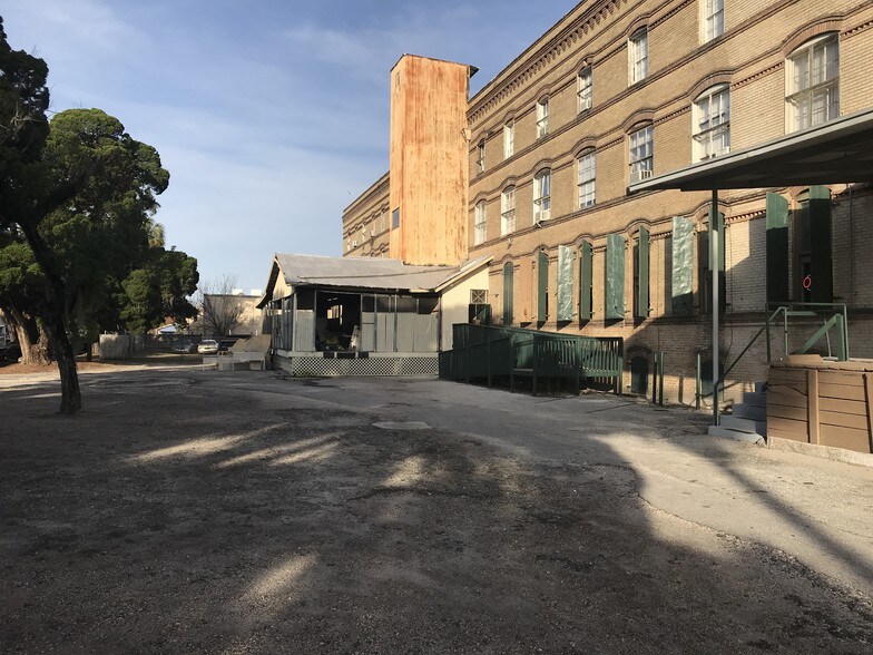 More Photos Of 1906 N Armenia Ave, Tampa Loft Creative Space For Lease