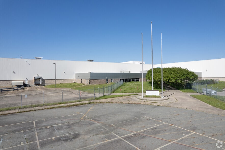 More Photos Of 7600 Antoine Blvd, Shreveport Unknown For Lease