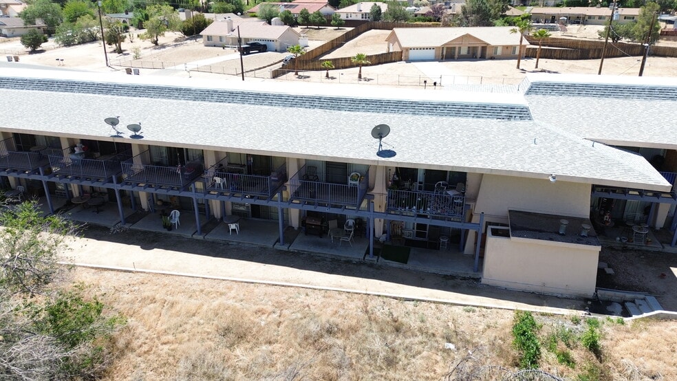 More Photos Of 17990 Bangor Ave, Hesperia Apartments For Sale