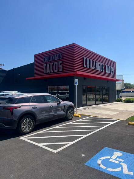 More Photos Of 3321 Walnut St, Garland Fast Food For Sale