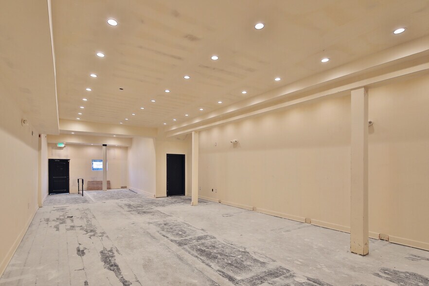 More Photos Of 7164-7168 Melrose Ave, Los Angeles General Retail For Lease