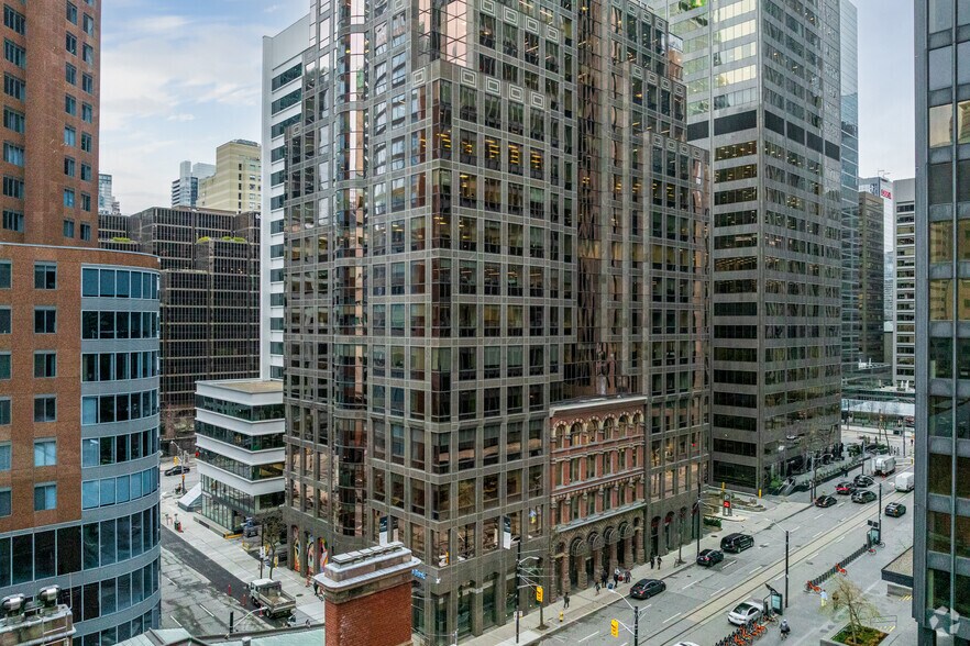 More Photos Of 70 York St, Toronto Office For Lease