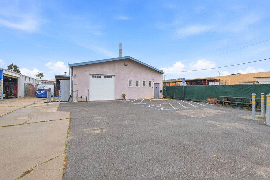 More Photos Of 1035 17th Ave, Santa Cruz Warehouse For Sale