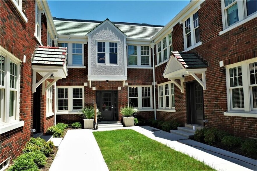 More Photos Of 2837 Hemphill St, Fort Worth Apartments For Sale