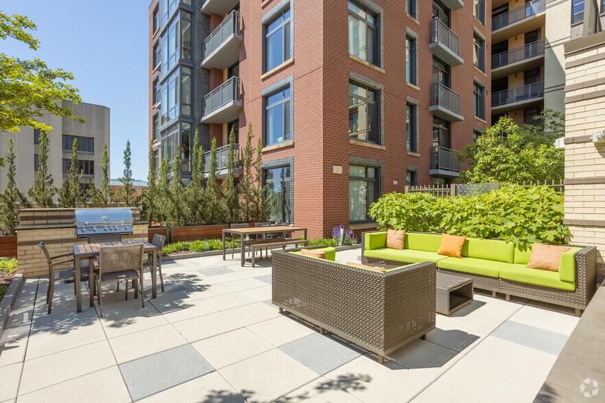 More Photos Of 44 Maryland Ave, Rockville Apartments For Lease