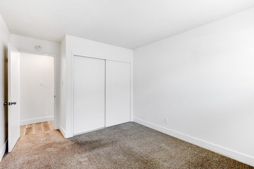 More Photos Of 3355 Lerwick Rd, Sacramento Apartments For Sale