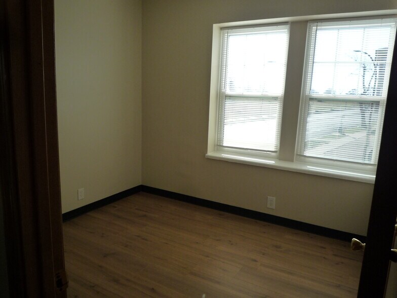 More Photos Of 4400 W Florissant Ave, Saint Louis Apartments For Sale