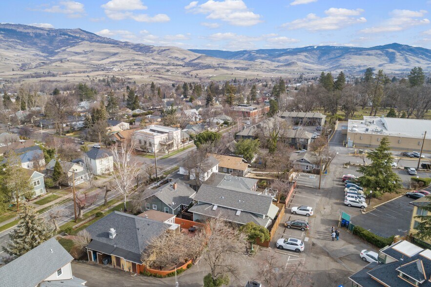 More Photos Of 574 E Main St, Ashland Apartments For Sale