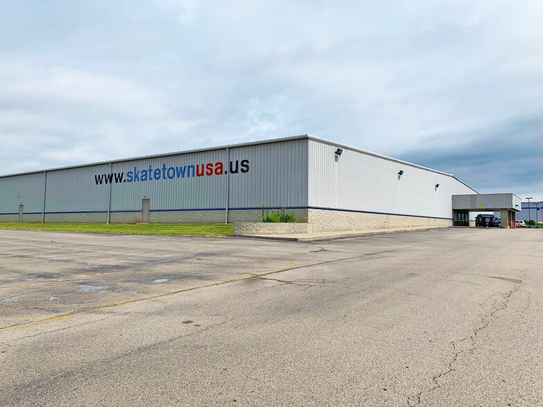 More Photos Of 8730 N Pavilion Dr, West Chester Skating Rink For Sale