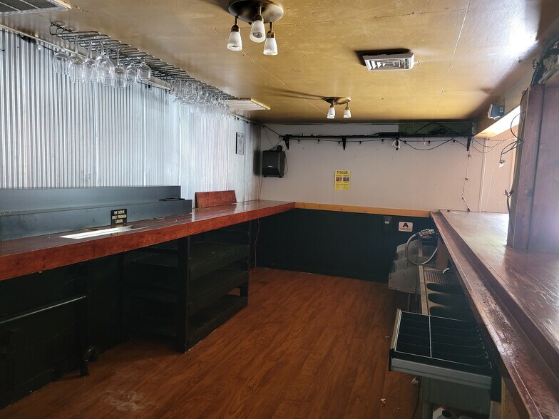 More Photos Of 693 Slaty Fork Rd, Slatyfork Restaurant For Lease