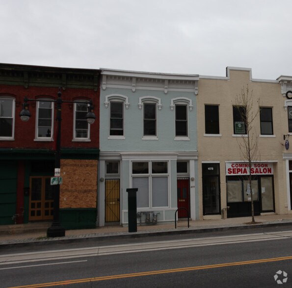More Photos Of 409 H St NE, Washington Storefront Retail Office For Lease