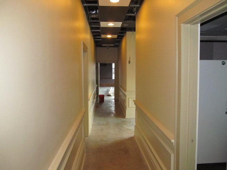 More Photos Of 1101 Sophia St, Fredericksburg Restaurant For Lease