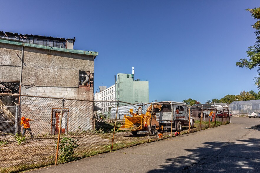 More Photos Of 89-91 Shelton Ave, New Haven Light Manufacturing For Lease