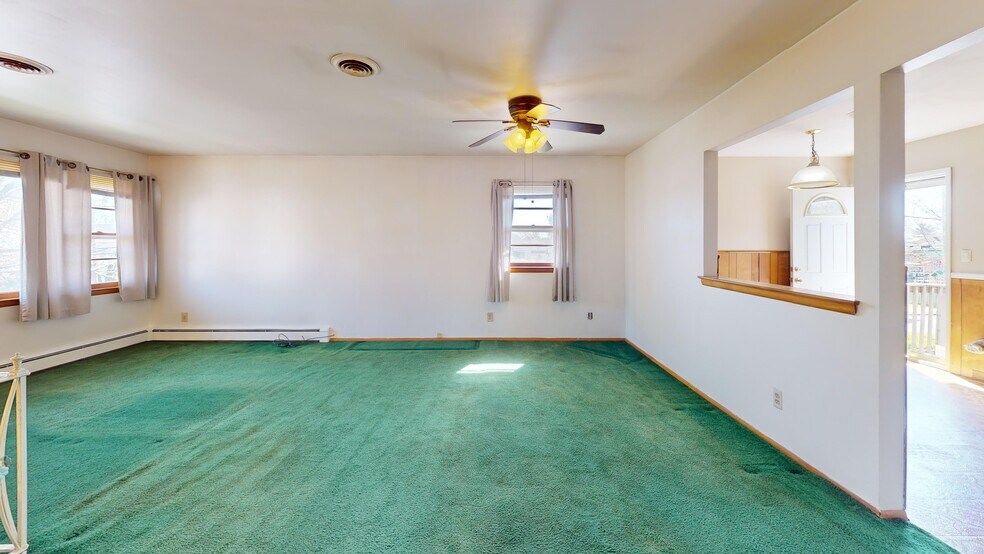 More Photos Of 1039 Richmond Rd, Staten Island Medical For Sale