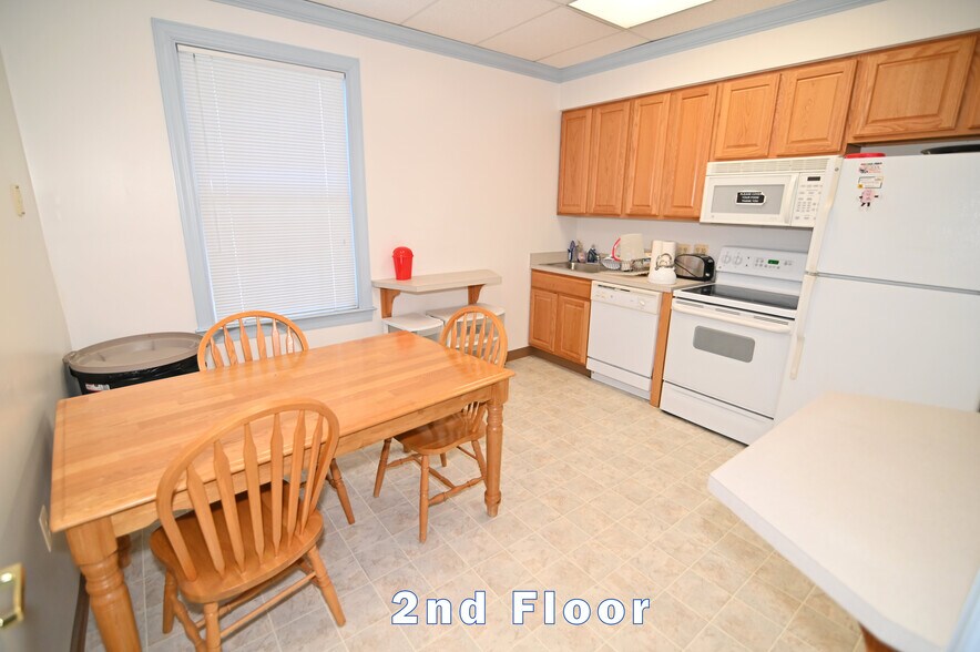 More Photos Of 108 Lagrange Ave, La Plata Medical For Sale