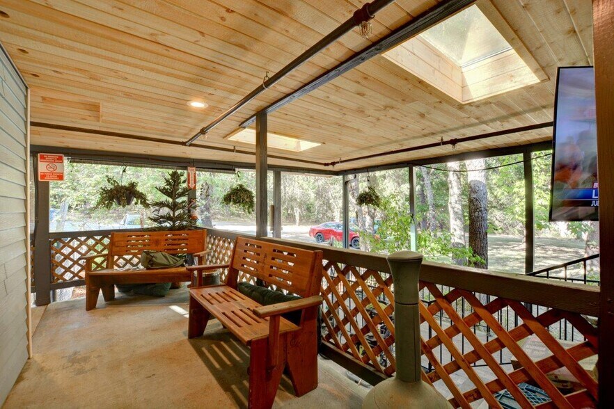 More Photos Of 625 Barbara Drive, Grants Pass Assisted Living For Sale