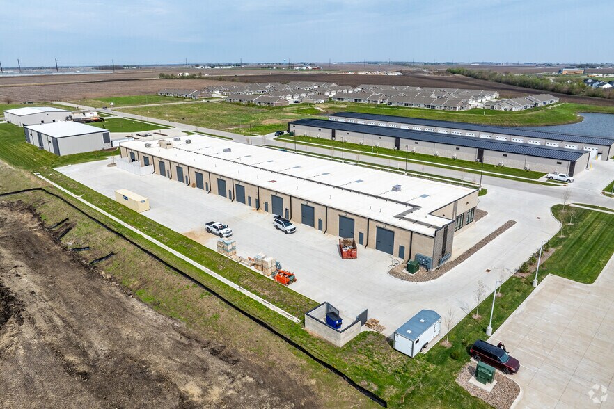 More Photos Of 1500 NW Gettysburg Ln, Waukee Light Distribution For Lease