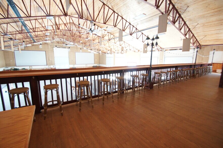 More Photos Of 7094 Eastlake Rd, Lisbon Restaurant For Sale