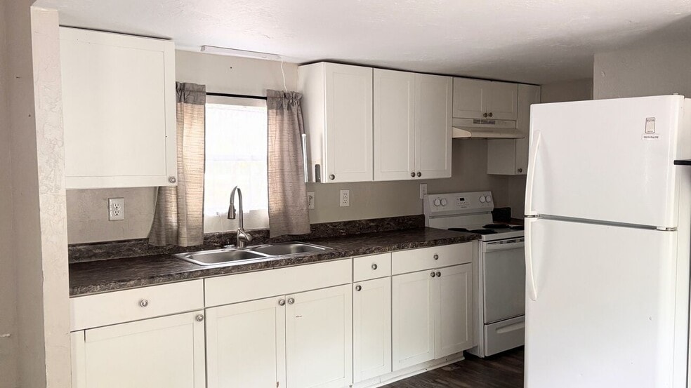 More Photos Of 14455 E Highway 25, Ocklawaha Manufactured Housing Mobile Home Park For Sale