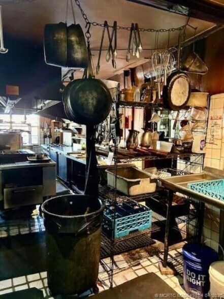 More Photos Of 3220 and 3224 NE Maple Ave, Jensen Beach Specialty For Sale