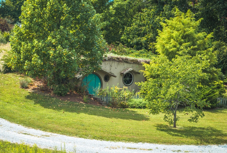 More Photos Of 295 Panthers Den Rd, Makanda Hotel For Sale