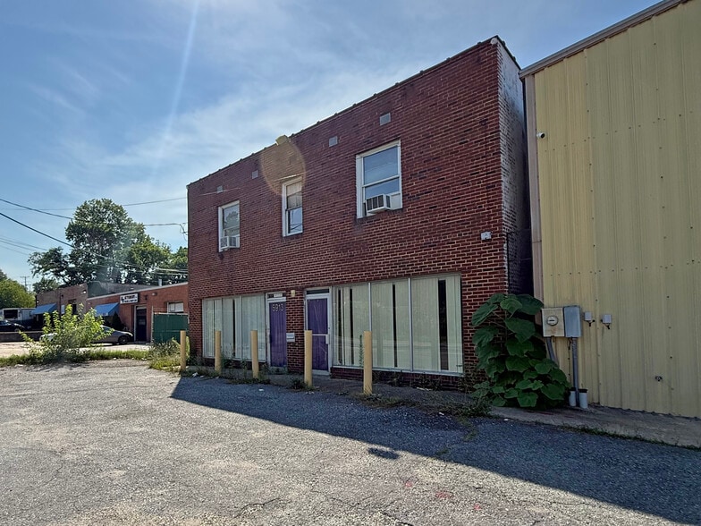Primary Photo Of 5913 Arbor St, Hyattsville Industrial For Sale