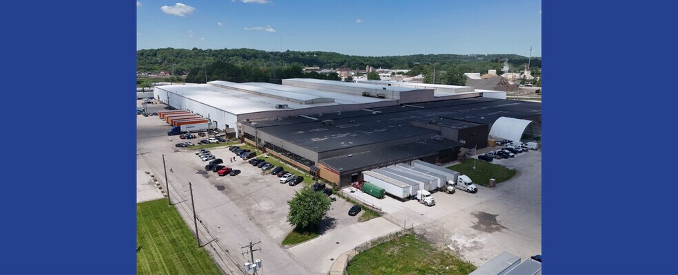 More Photos Of 1564 Firestone Pky, Akron Warehouse For Lease