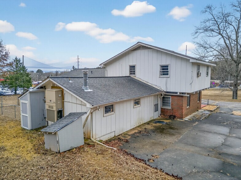 More Photos Of 3310 Henry Rd, Anniston Healthcare For Sale