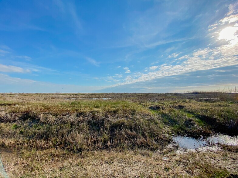 More Photos Of TBD Gulf Beach, Cameron Land For Sale