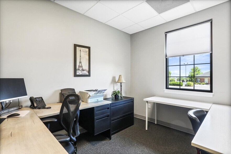 More Photos Of 127 Crimson Cir, Martinsburg Medical For Lease