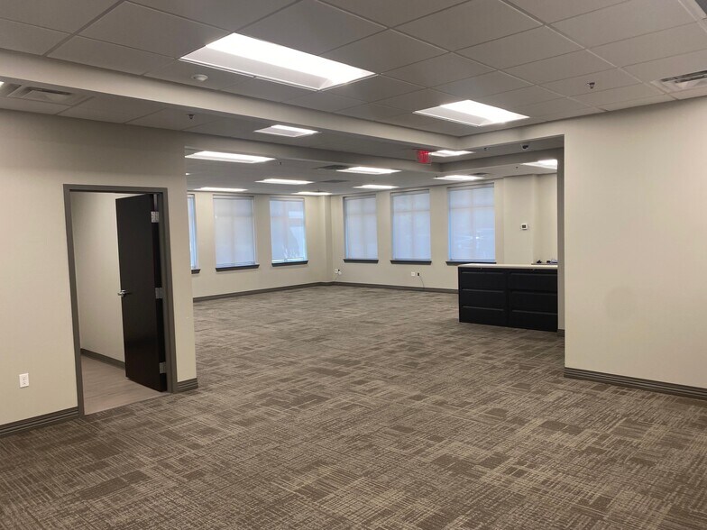 More Photos Of 1605 Medical Center Pky, Murfreesboro Office For Sale