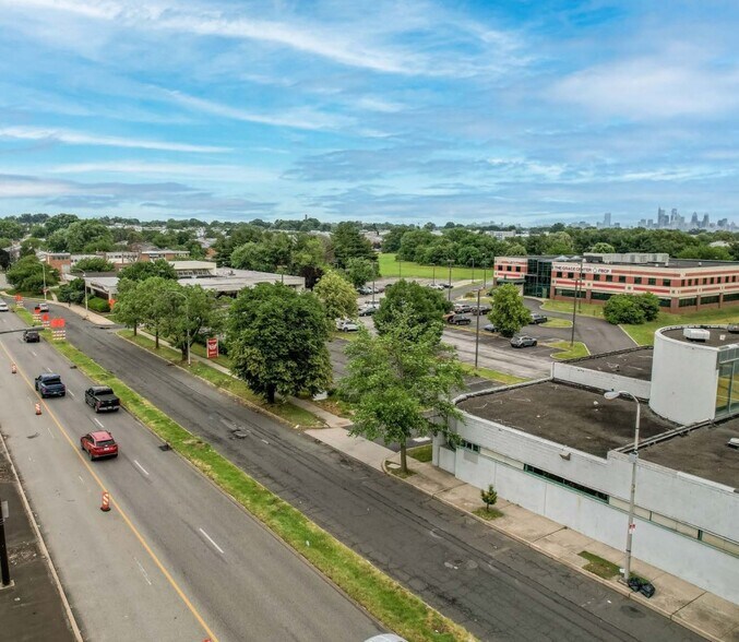 More Photos Of 2821 Island Ave, Philadelphia Medical For Lease